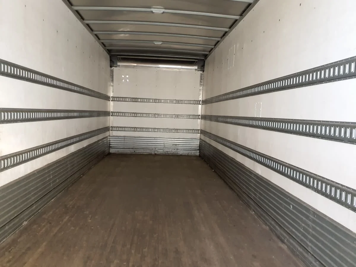 2016 Freightliner M2 106 - image 8