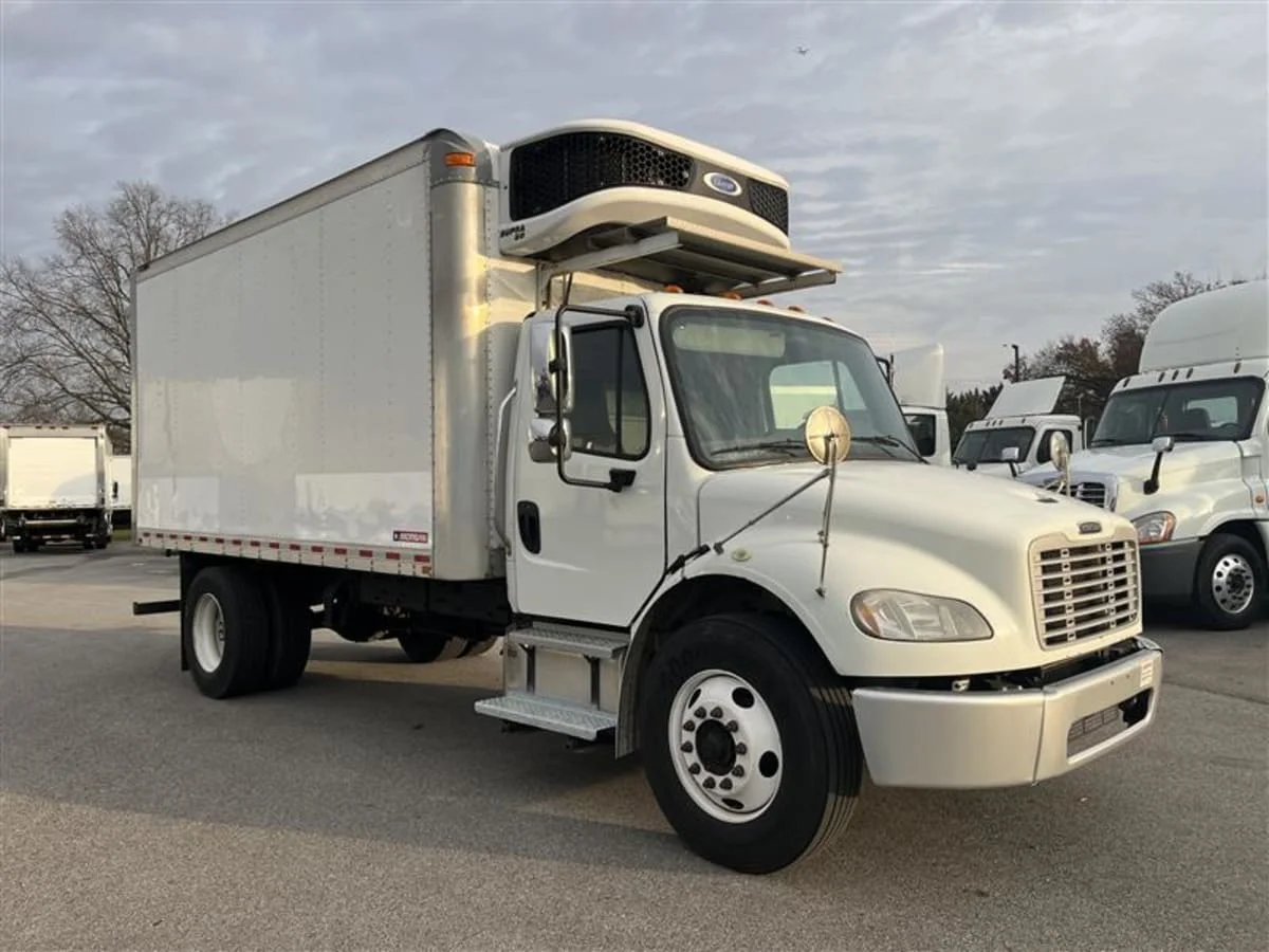 2020 Freightliner M2 106 in Beltsville, MD — photo 3