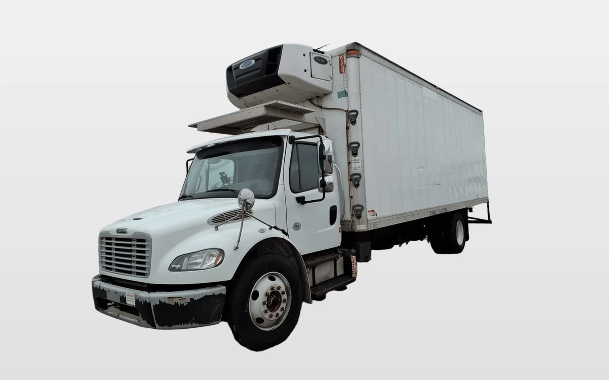 2017 Freightliner M2 106 - image 1