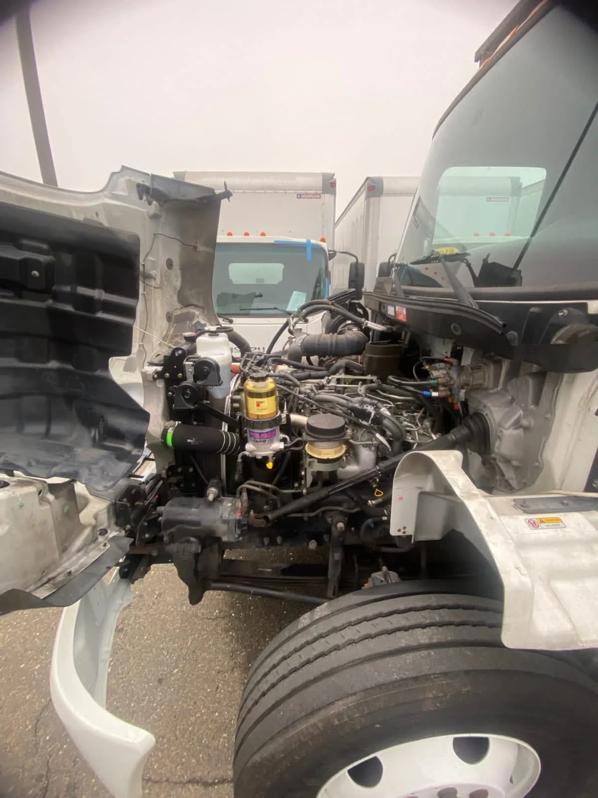 2019 Hino 268 - image 10