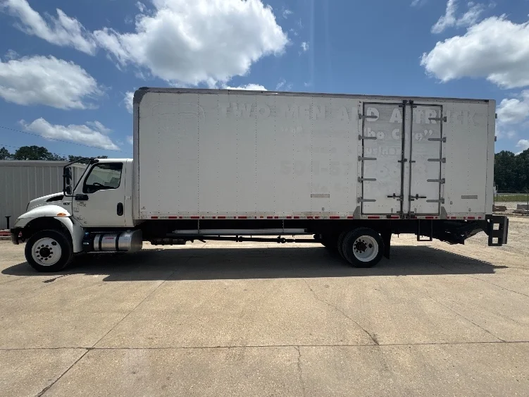 2021 International MV in Hammond, LA — photo 4