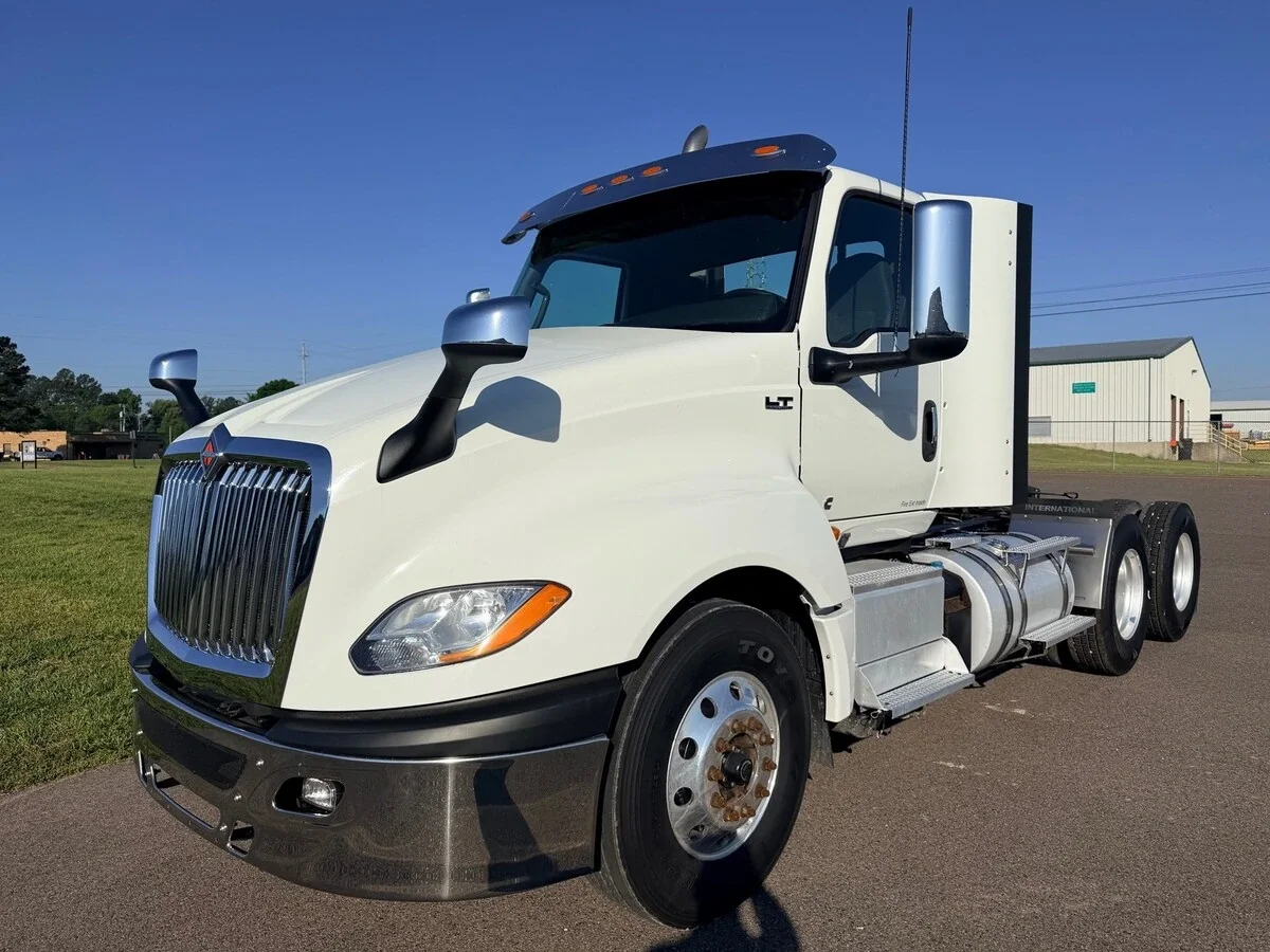 2022 International LT in Union City, TN