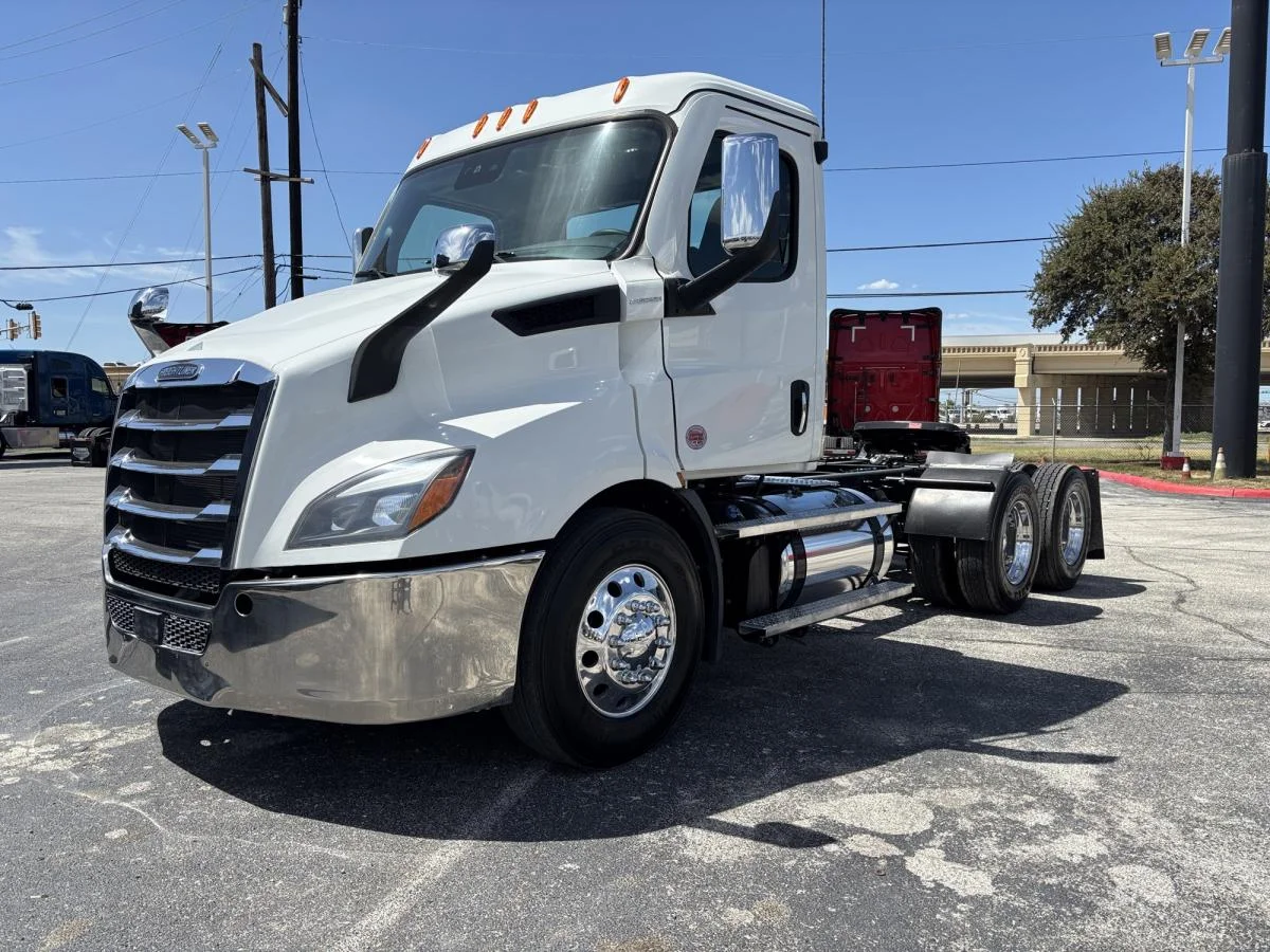 2026 Freightliner Cascadia