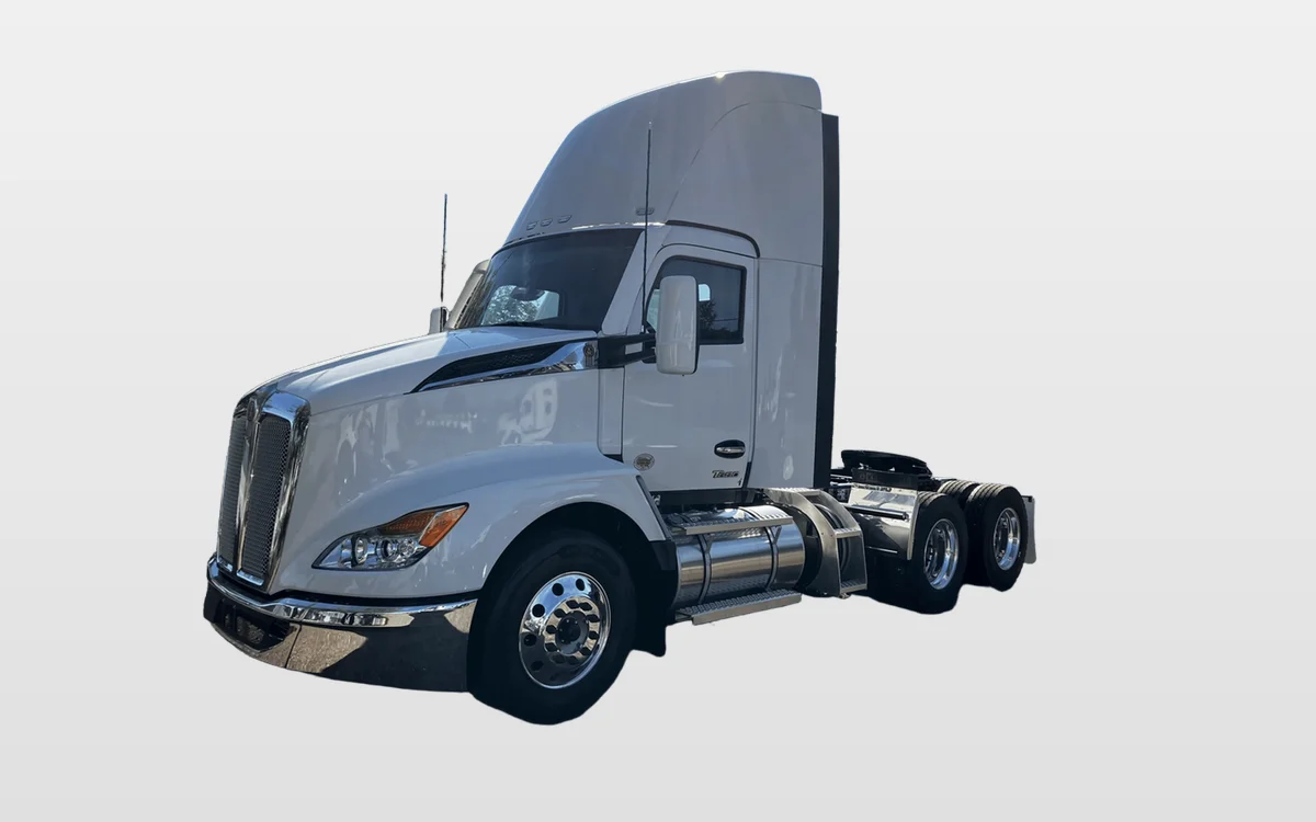 2025 Kenworth T680 - image 1