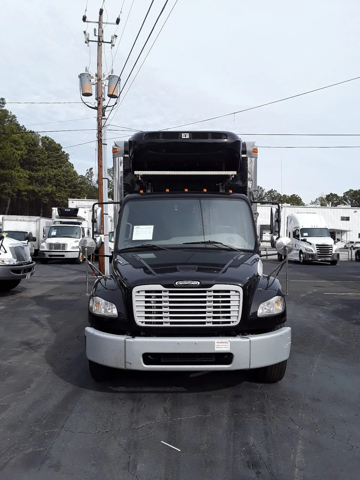 2021 Freightliner M2 106 - image 2