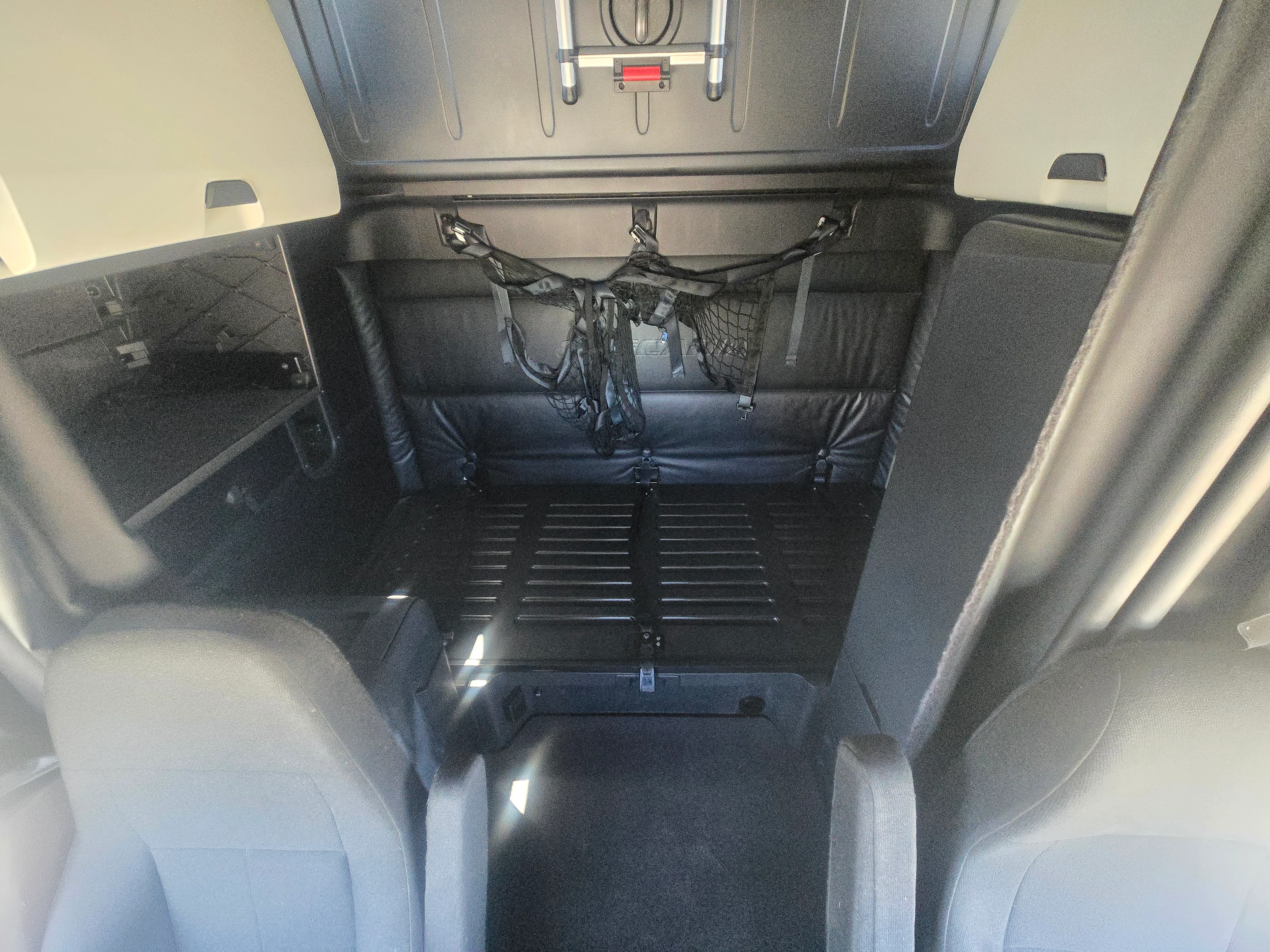 2023 Freightliner Cascadia in French Camp, CA — photo 10