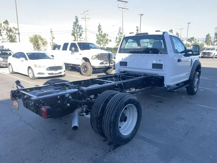 2026 Ford F-600 — photo 5