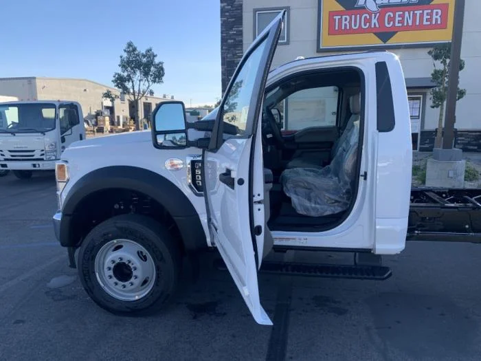 2026 Ford F-600 — photo 13