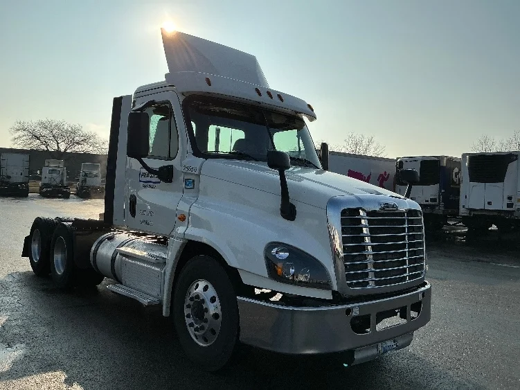 2019 Freightliner Cascadia in La Porte, IN