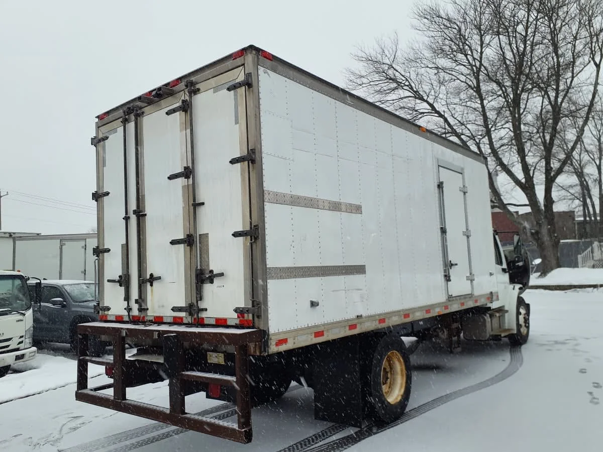 2020 Freightliner M2 106 in Springfield, MA — photo 4
