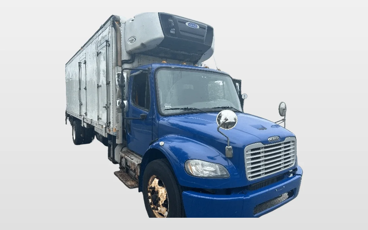 2017 Freightliner M2 106 - image 1