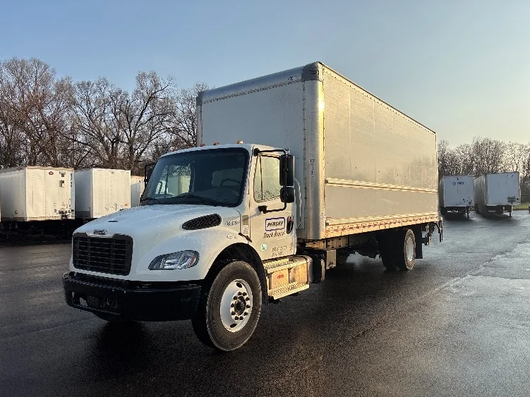 2022 Freightliner M2 106 - image 3
