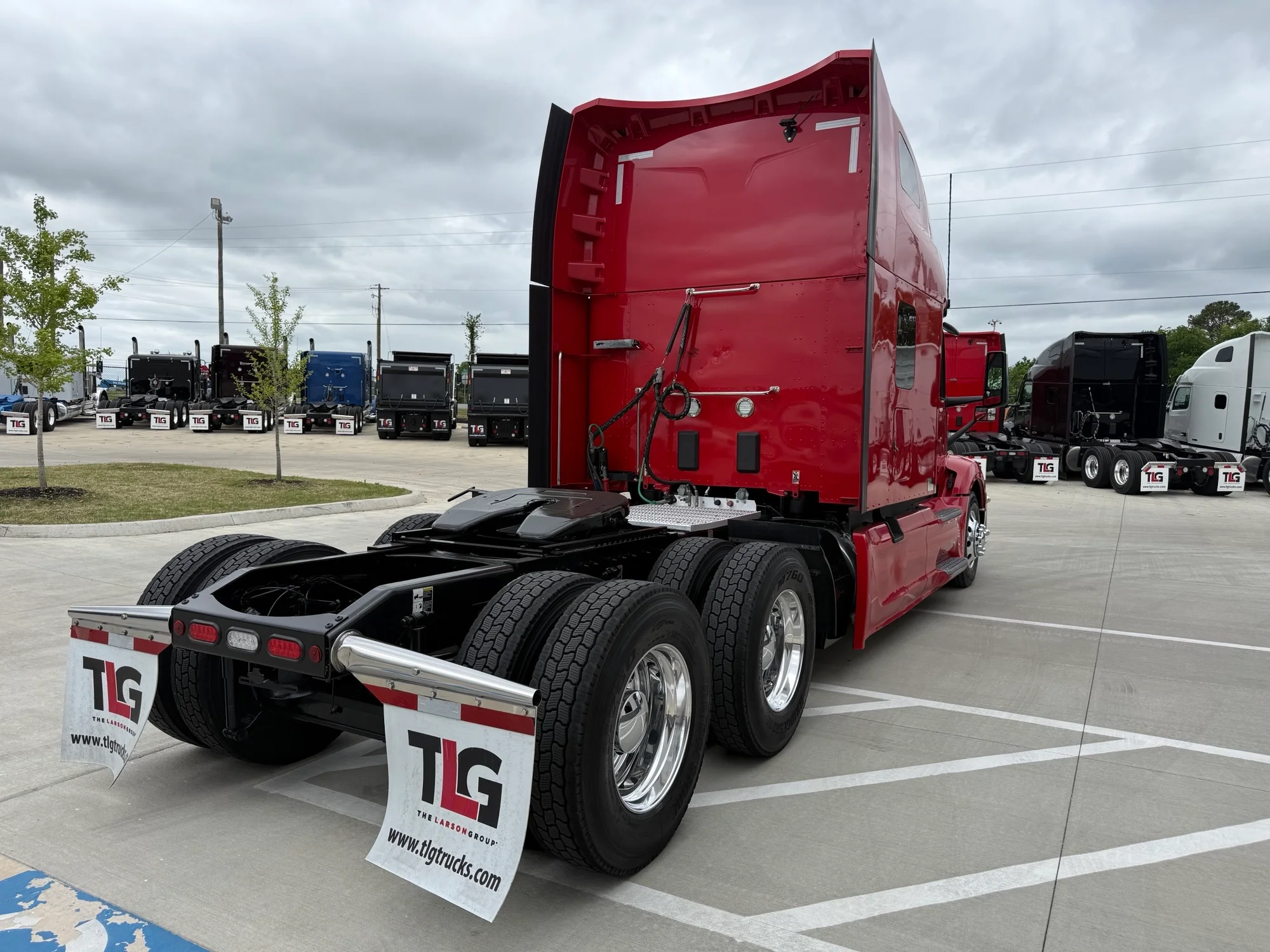 2023 Peterbilt 579 in Lowell, AR — photo 5