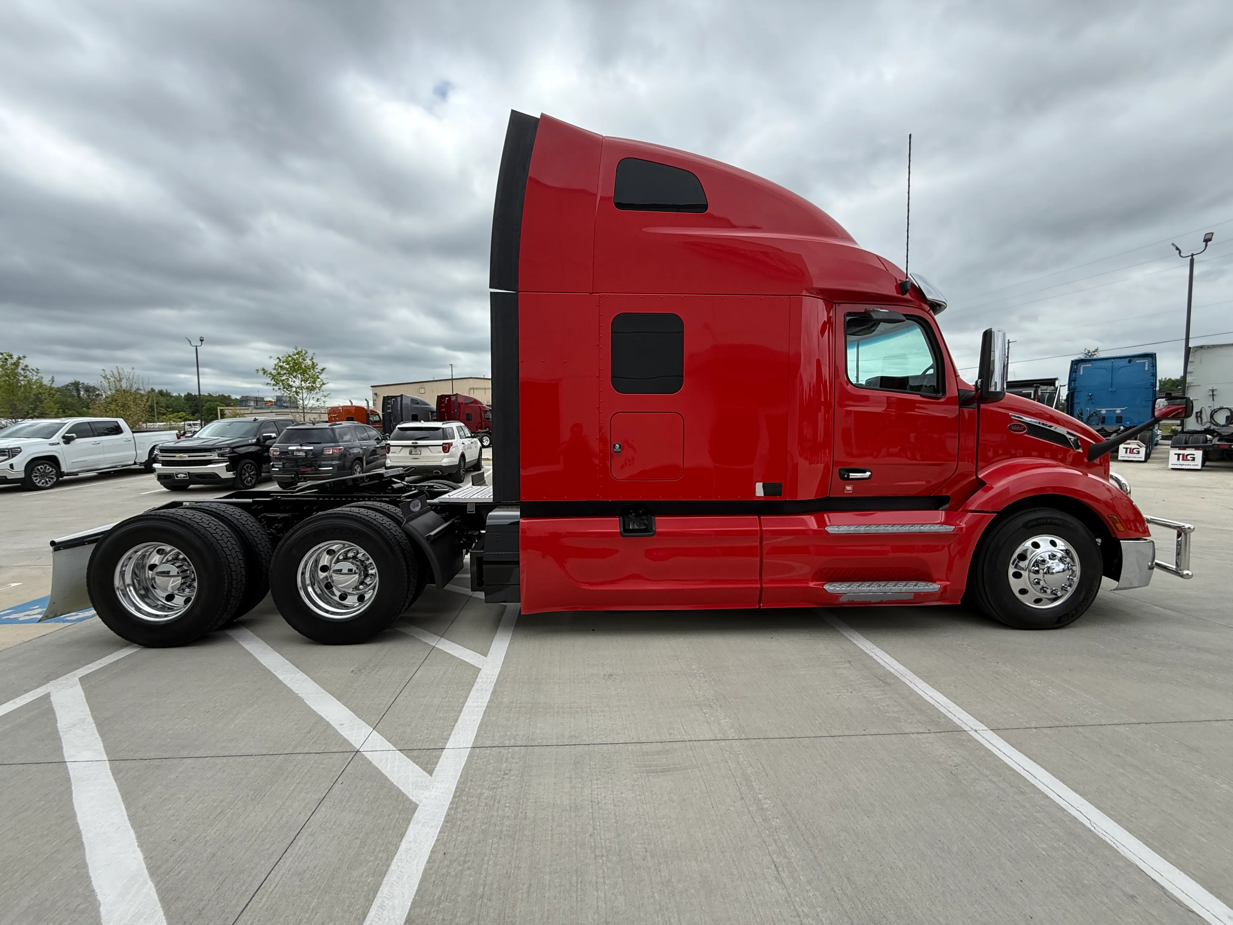 2023 Peterbilt 579 in Lowell, AR — photo 6