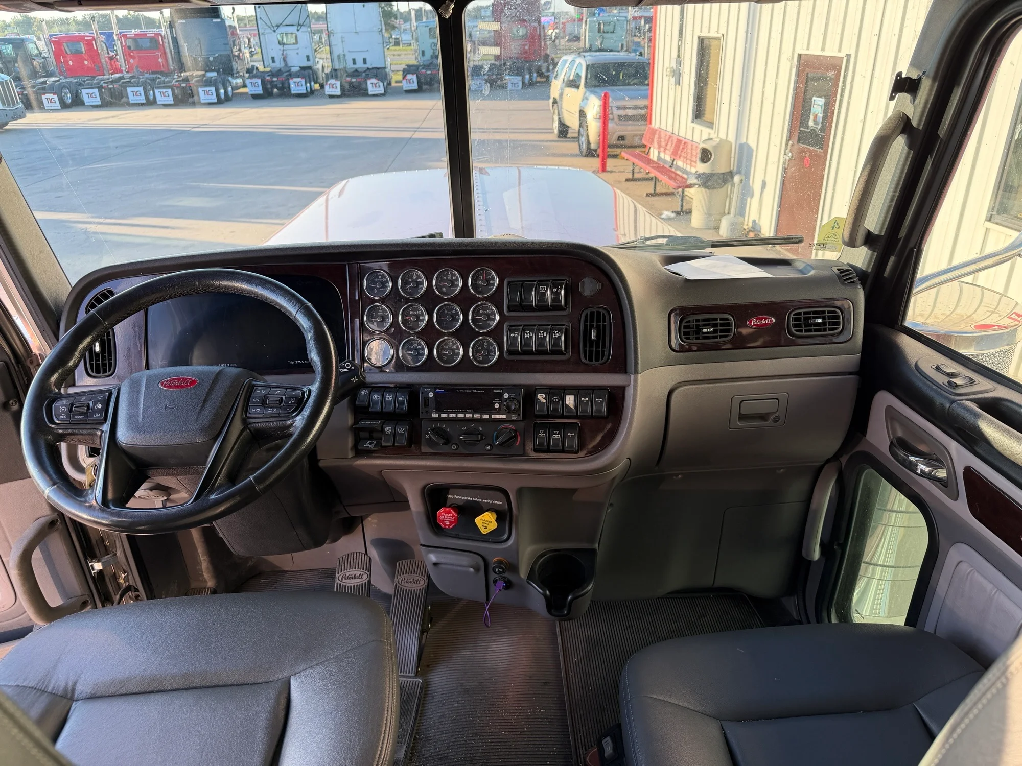 2024 Peterbilt in Joplin, MO — photo 15