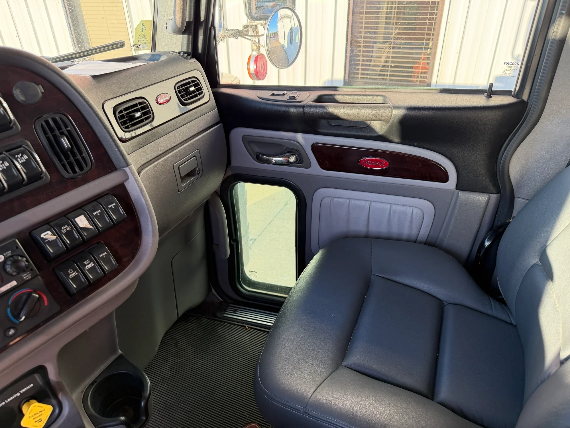 2024 Peterbilt in Joplin, MO — photo 8