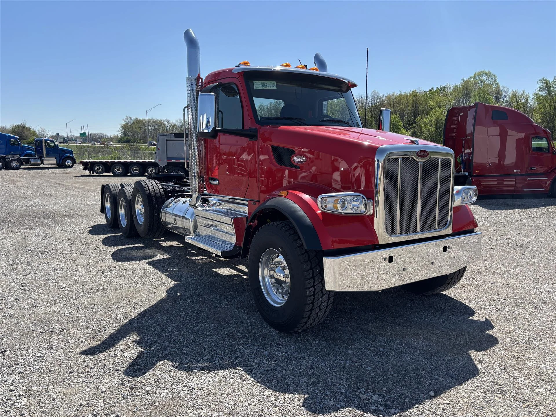 2027 Peterbilt 567 in Canton, OH — photo 2