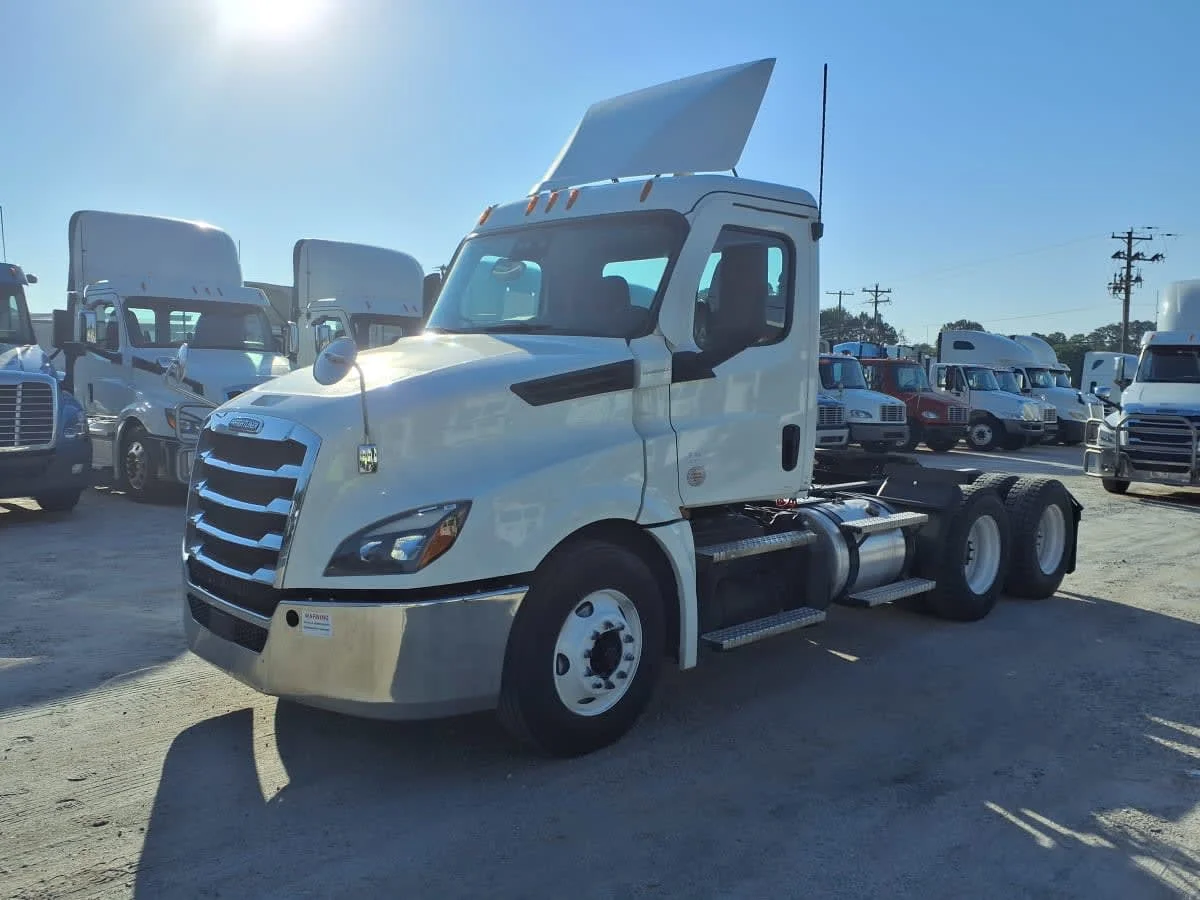 2021 Freightliner Cascadia