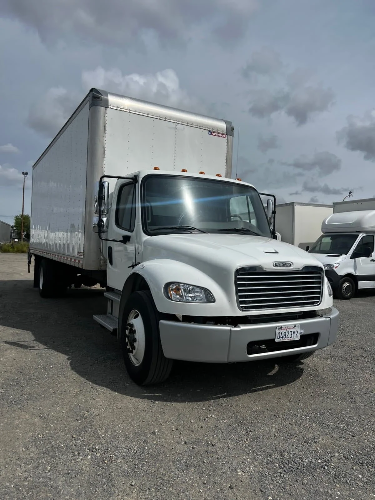 2021 Freightliner M2 106 - image 3