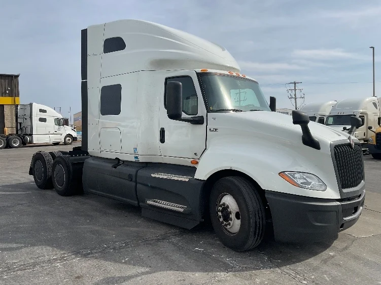 2023 International LT in Milwaukee, WI