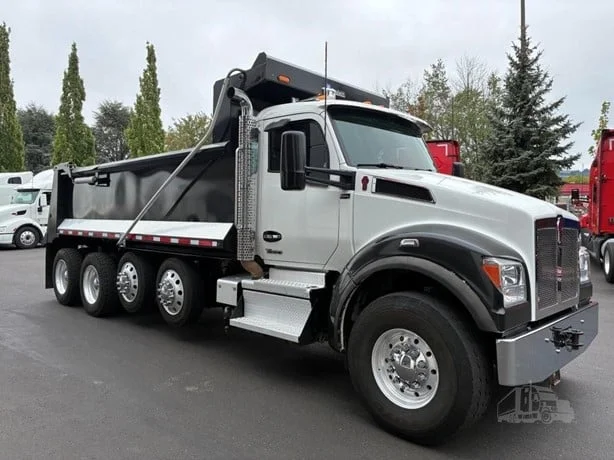 2024 Kenworth T880 in Medford, OR — photo 4