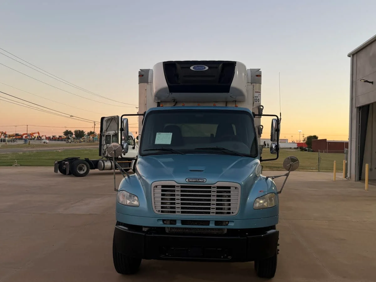 2019 Freightliner M2 106 in Oklahoma City, OK — photo 2