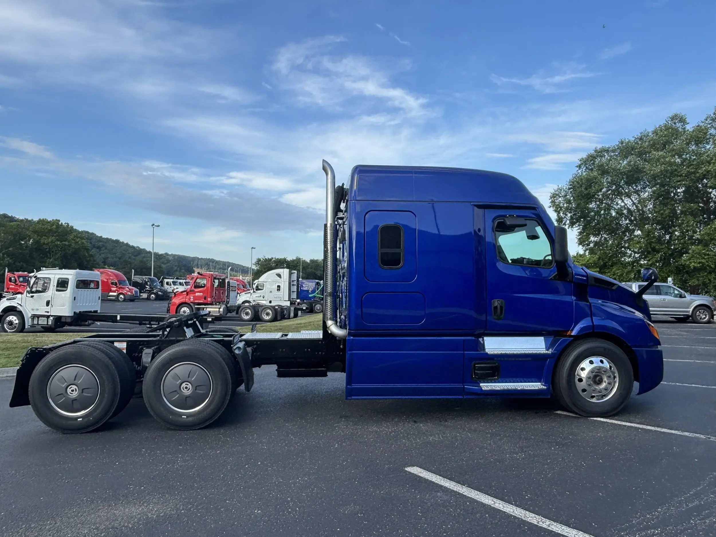 2026 Freightliner Cascadia - image 6