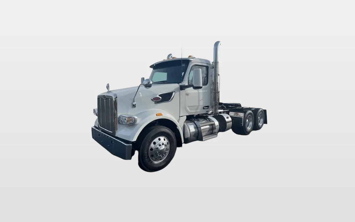 2026 Peterbilt 567 - image 1