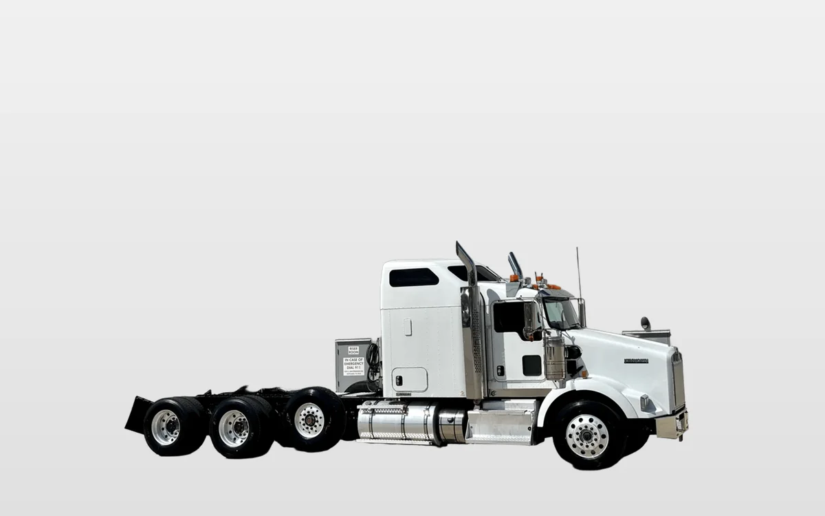 2013 Kenworth T800 - image 1