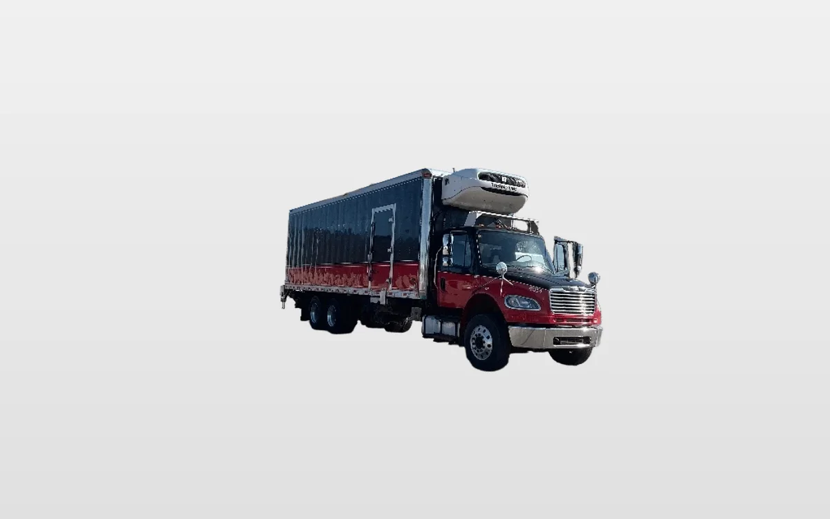 2019 Freightliner M2 106 - image 1