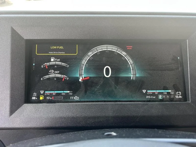 2027 Freightliner in Walton, KY — photo 13