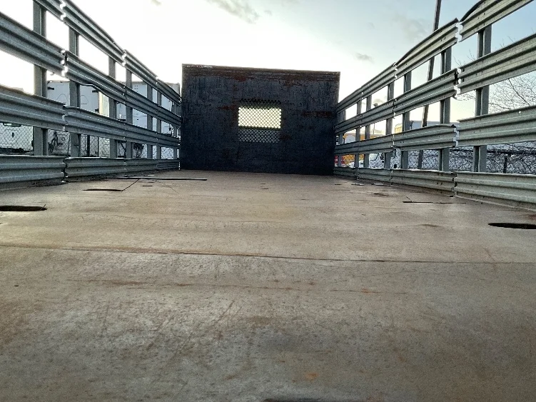 2013 International 4300 - image 8