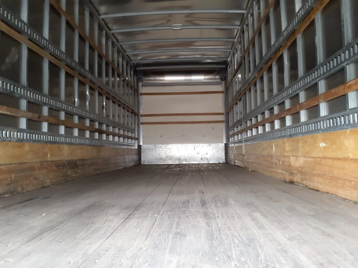 2019 Freightliner M2 106 - image 8