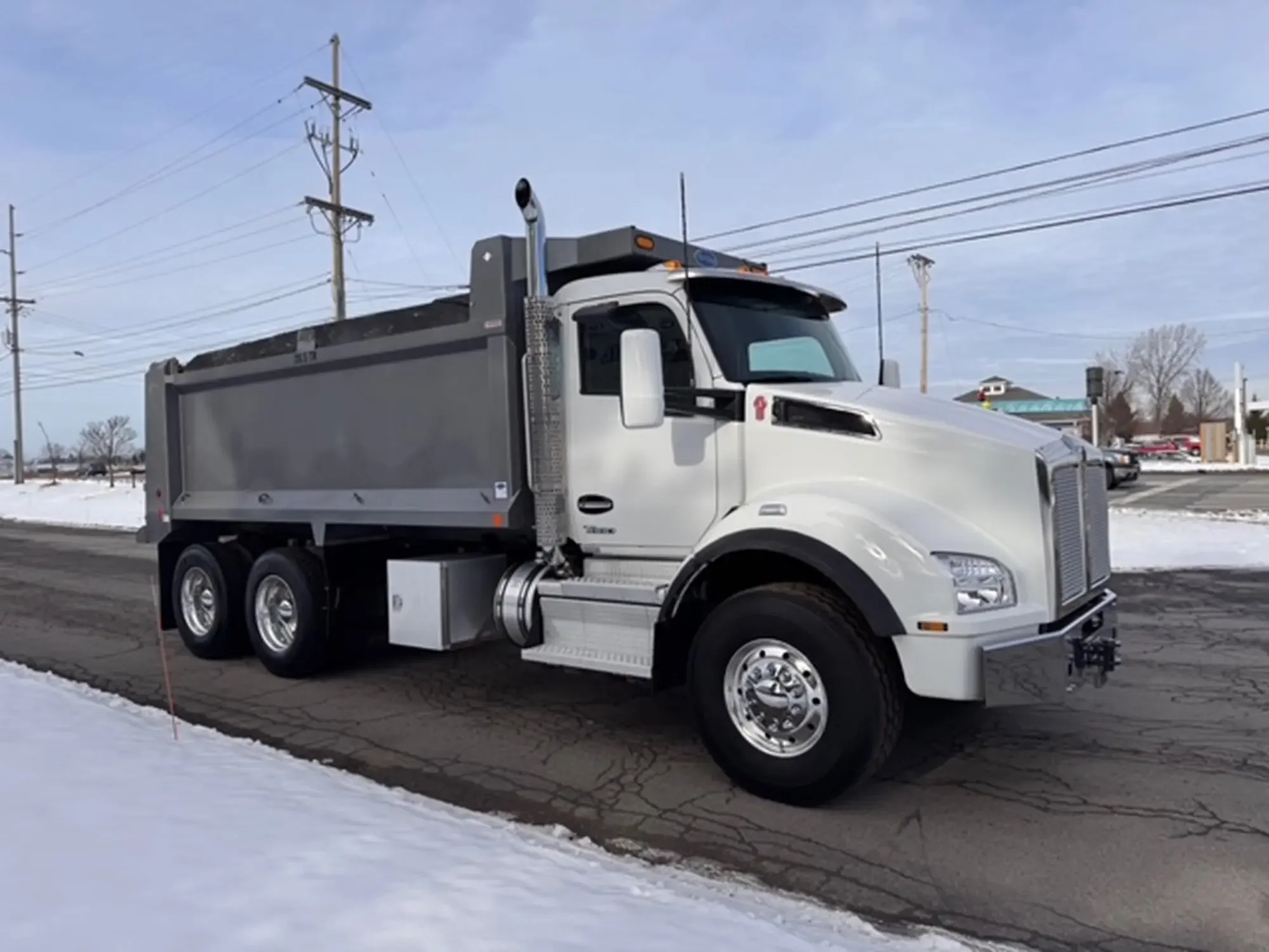 2022 Kenworth T880 - image 3