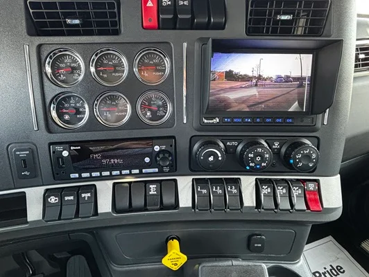 2027 Kenworth T880 in Fort Worth, TX — photo 3