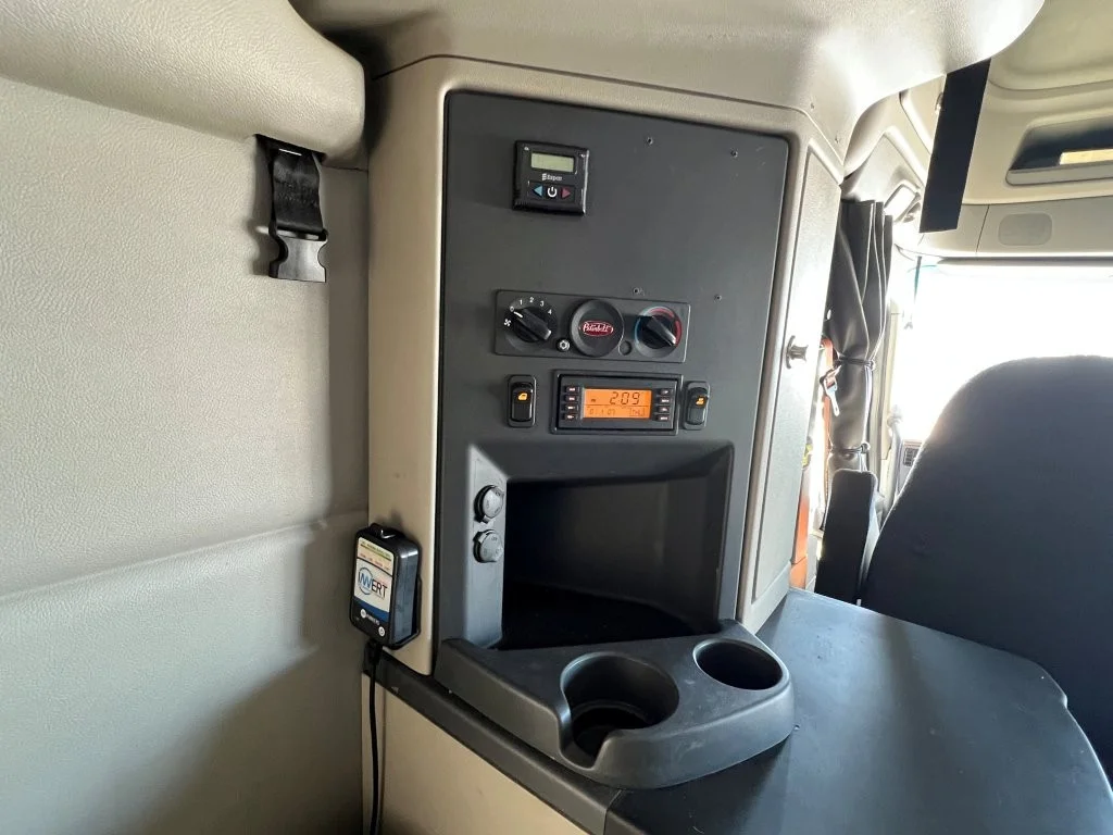 2021 Peterbilt 579 - image 14