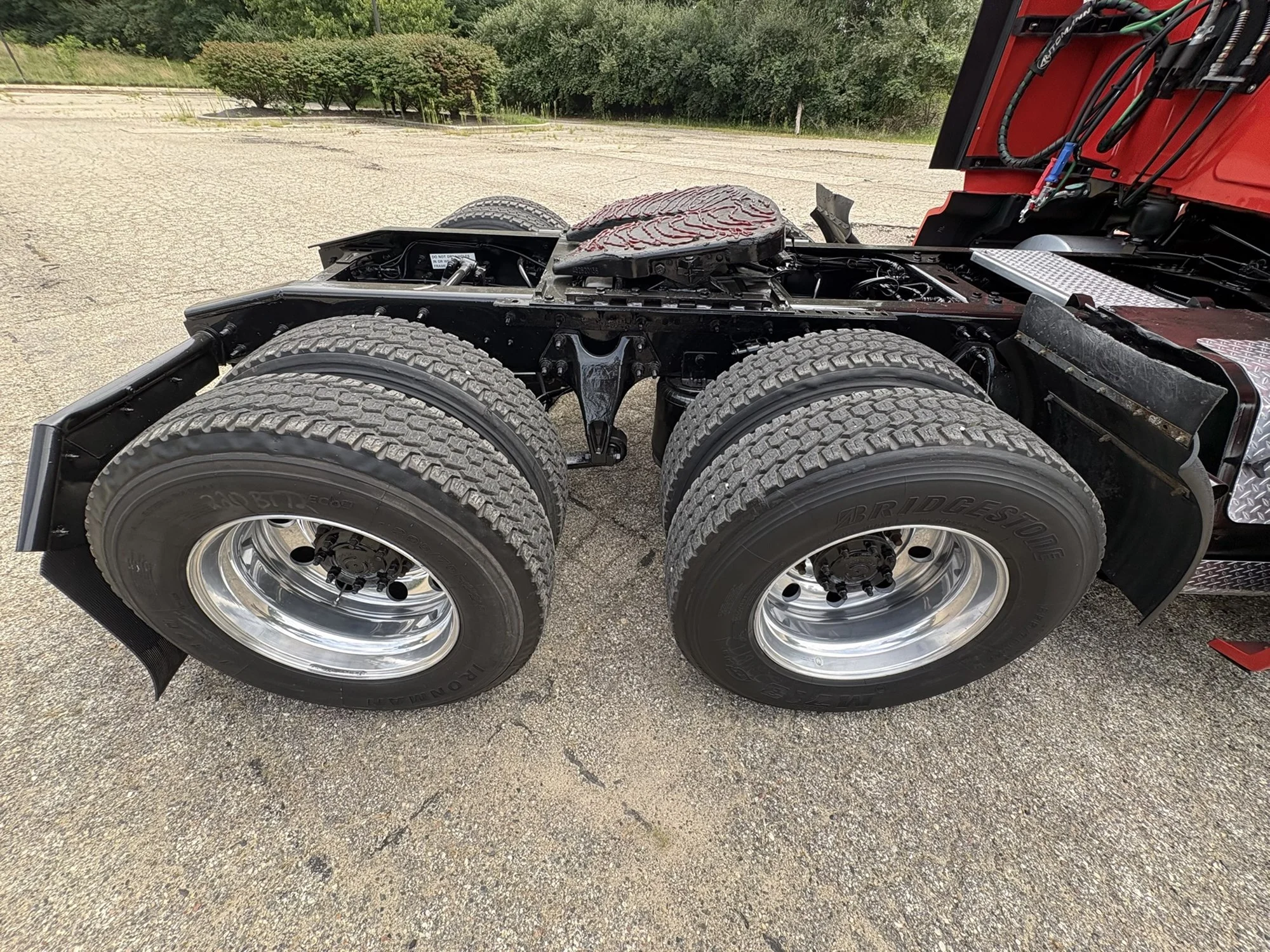 2022 International LT in MI — photo 14