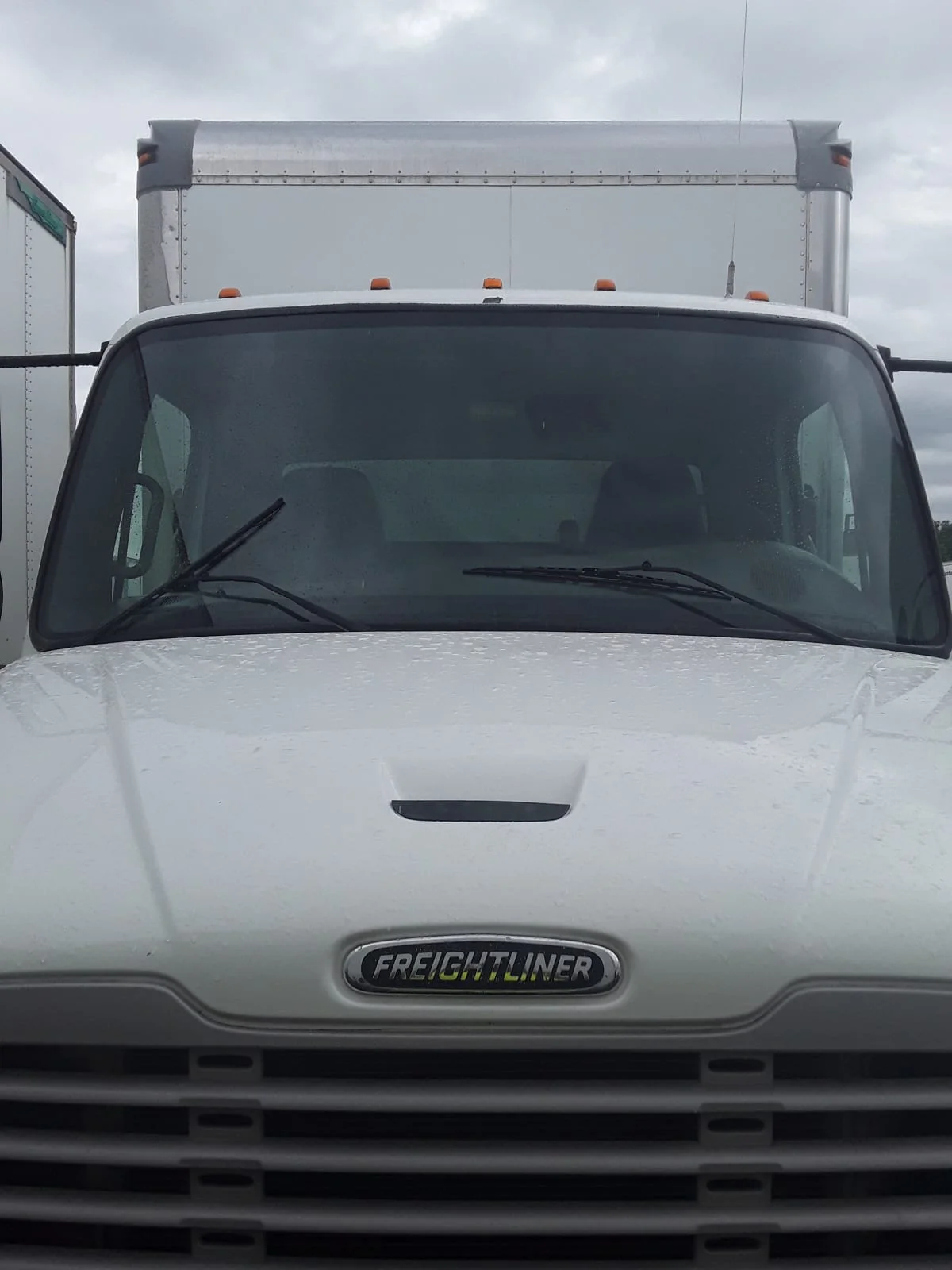 2016 Freightliner M2 106 - image 2