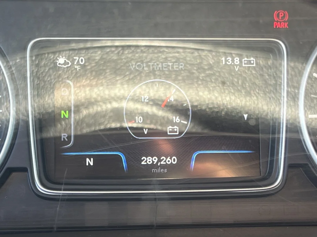 2022 International LT - image 15