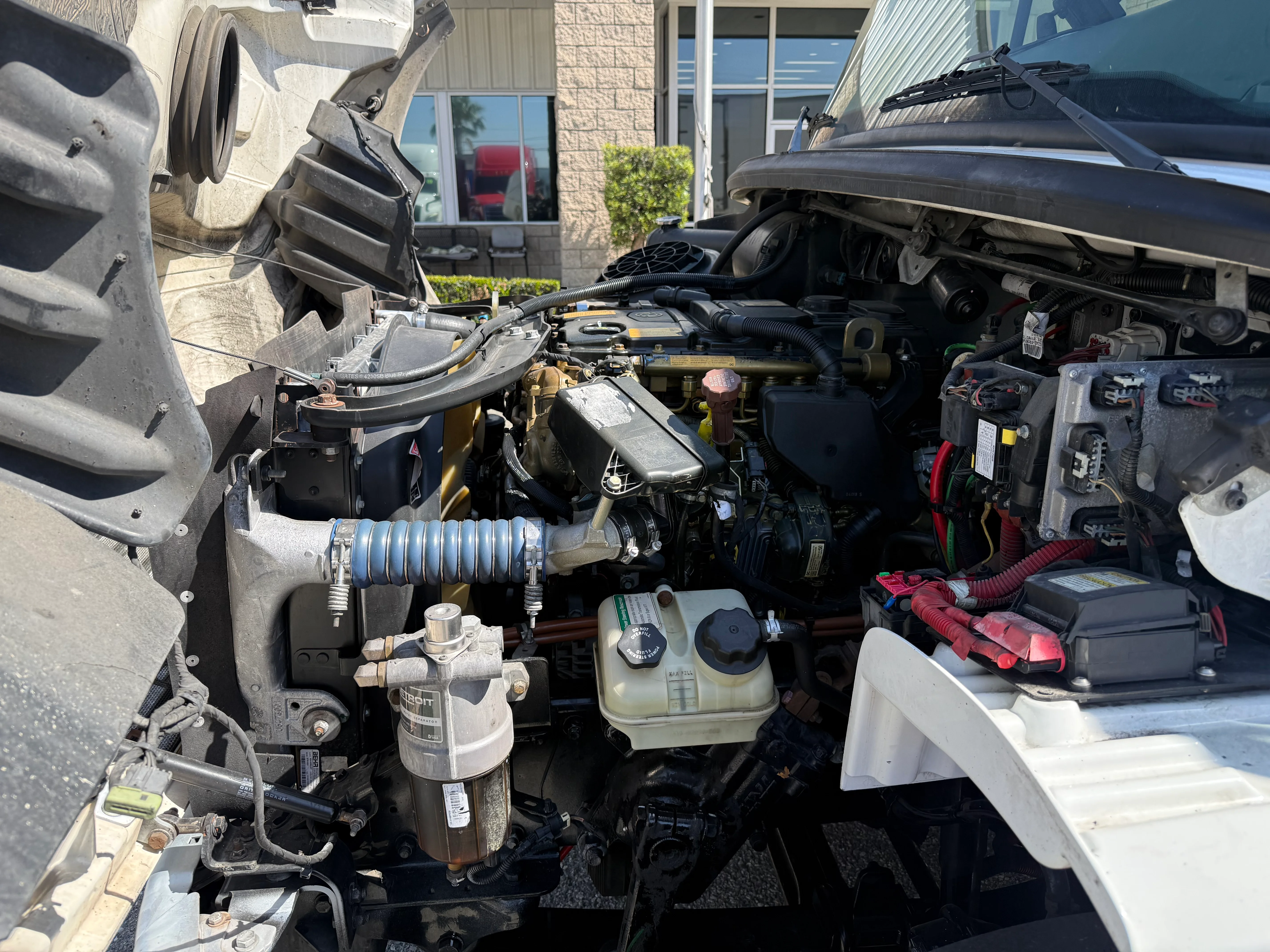 2019 Freightliner eM2 — photo 9