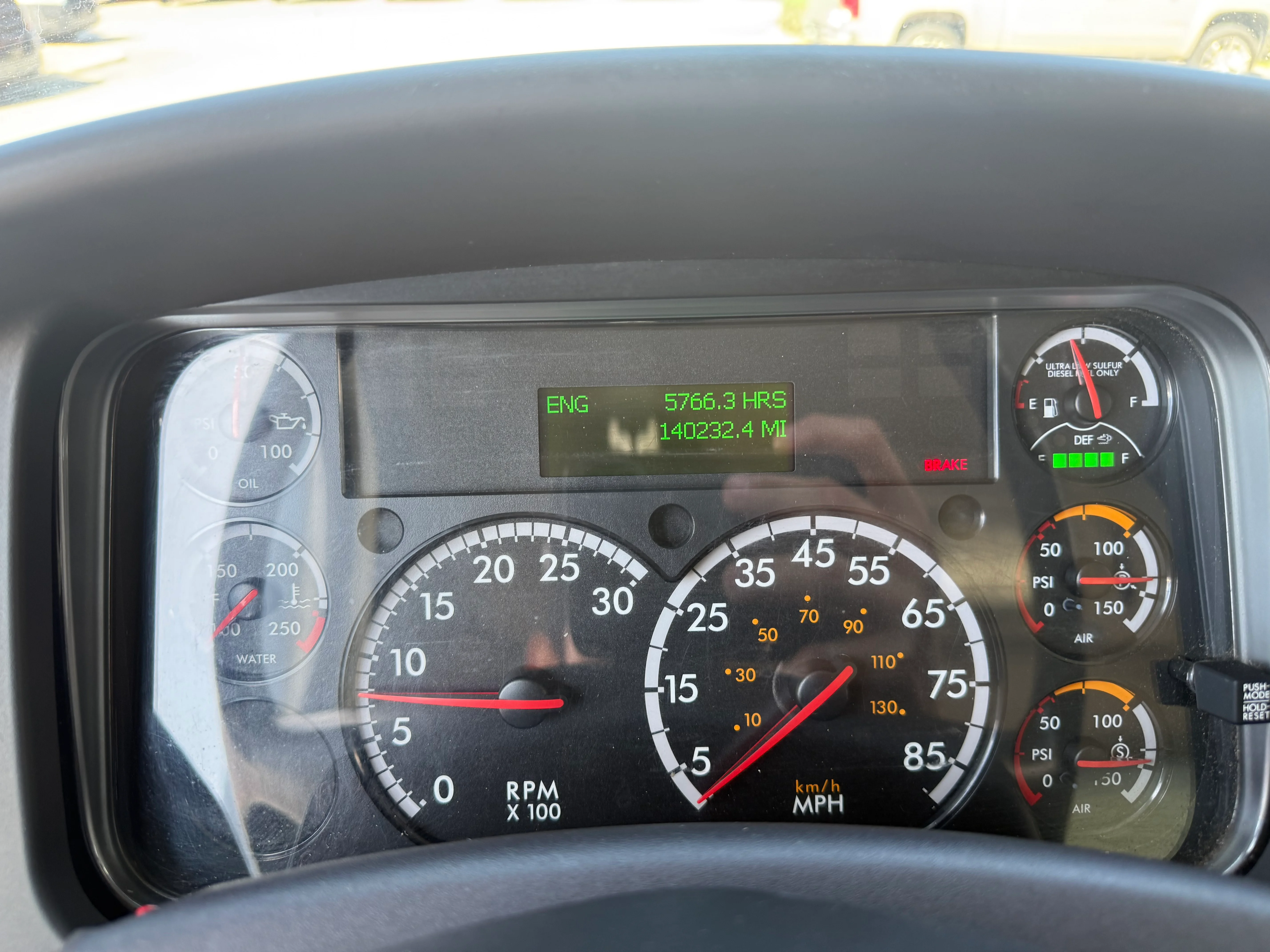 2019 Freightliner eM2 — photo 11
