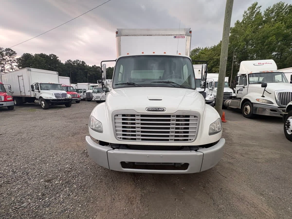 2019 Freightliner M2 106 in Ashland, VA — photo 2
