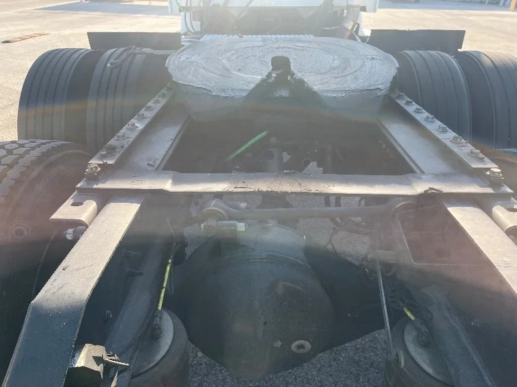 2023 Volvo in Ocala, FL — photo 6