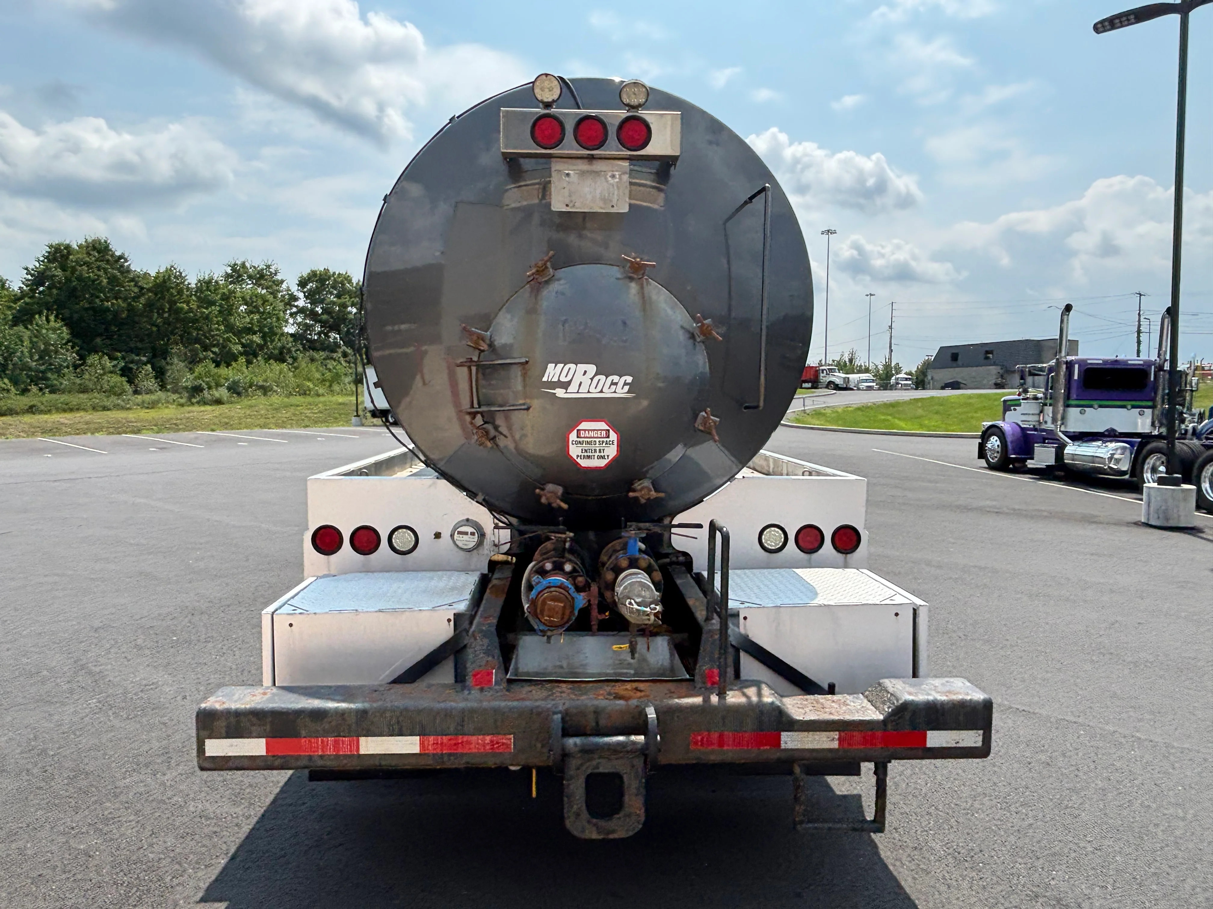 2019 Kenworth T880 in Scranton, PA — photo 4