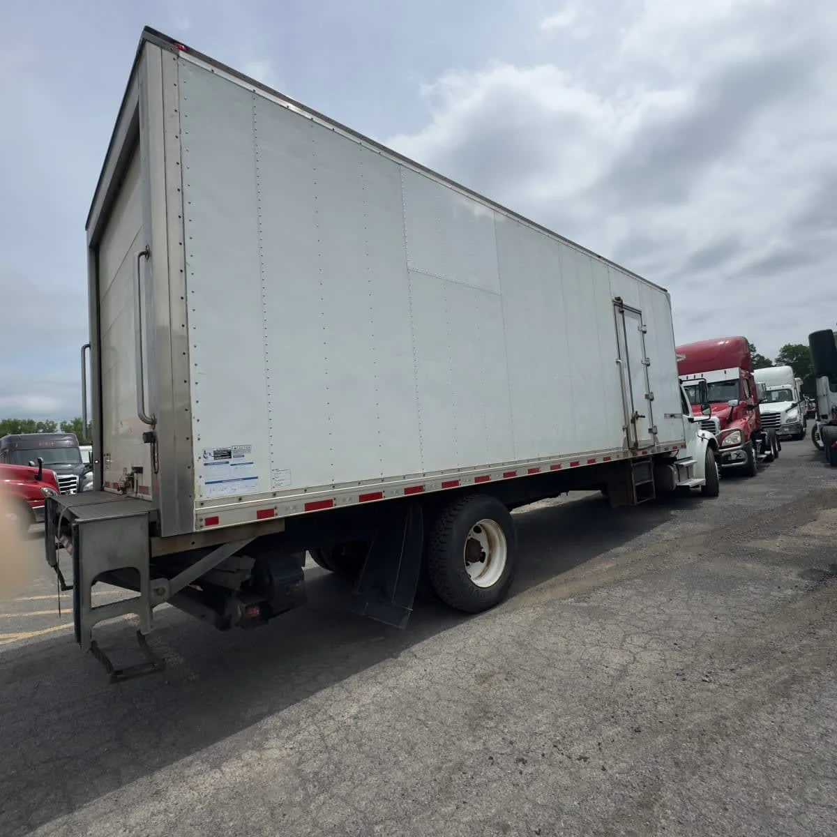 2019 Freightliner M2 106 in Syracuse, NY — photo 4