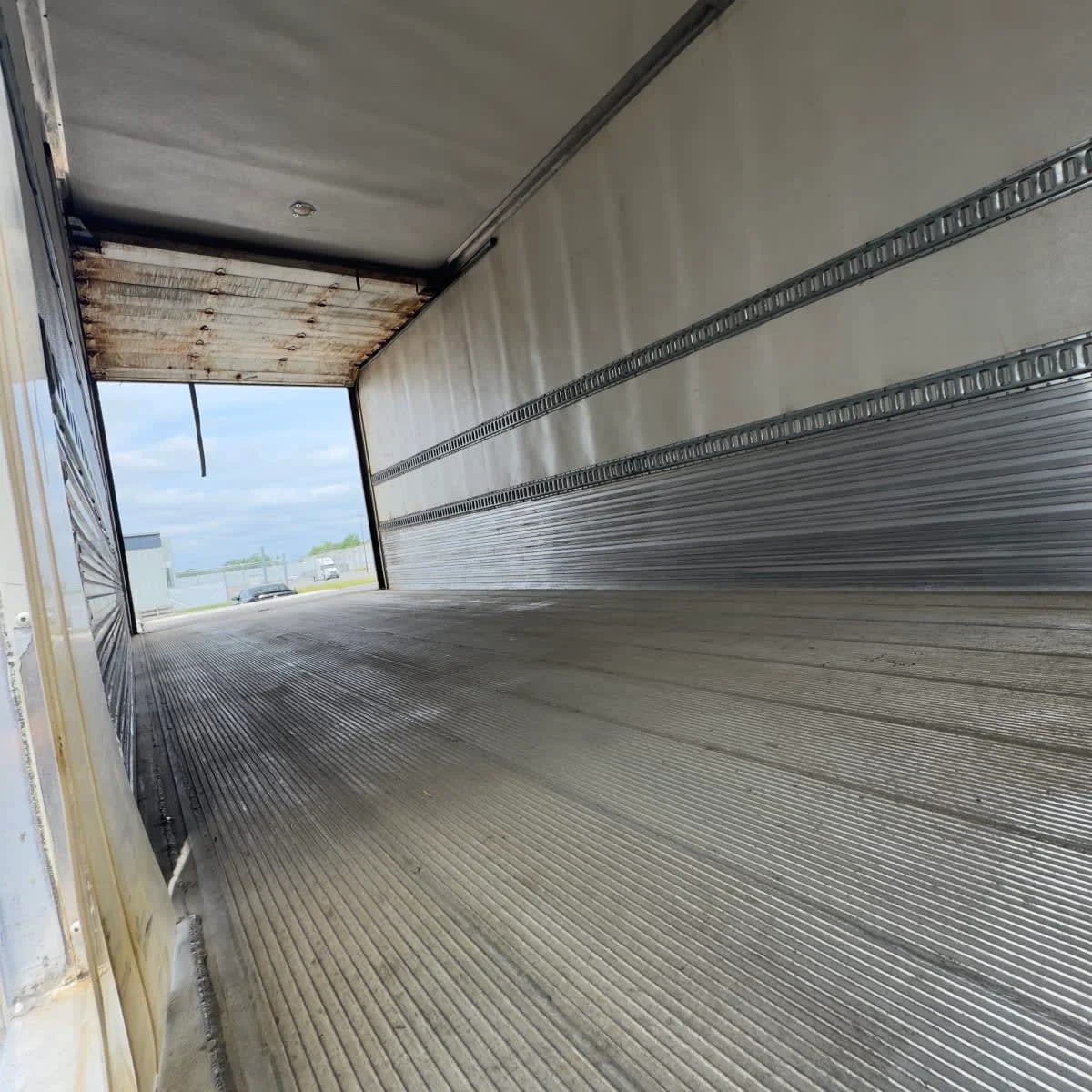 2019 Freightliner M2 106 in Syracuse, NY — photo 15