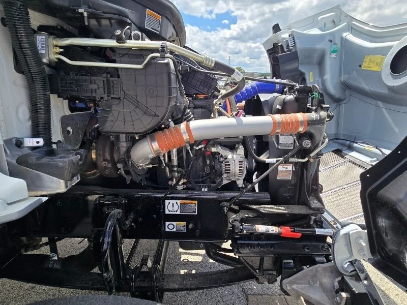 2027 Peterbilt 537 — photo 12