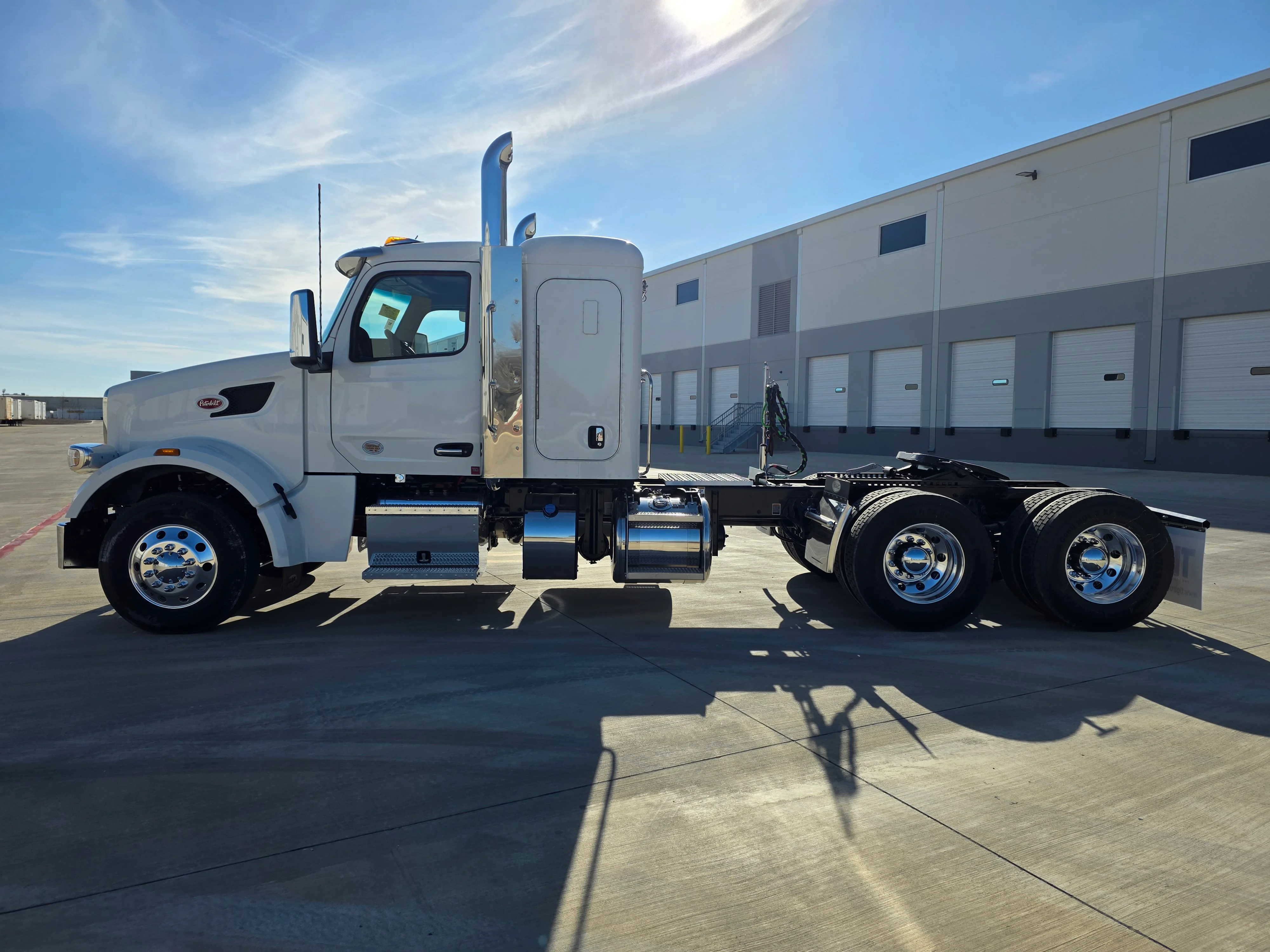 2027 Peterbilt 567 in Hattiesburg, MS — photo 2