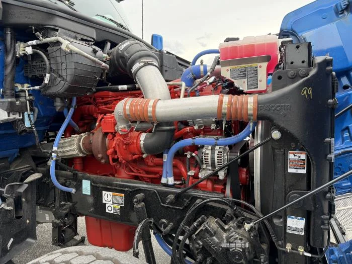 2026 Peterbilt 567 - image 18