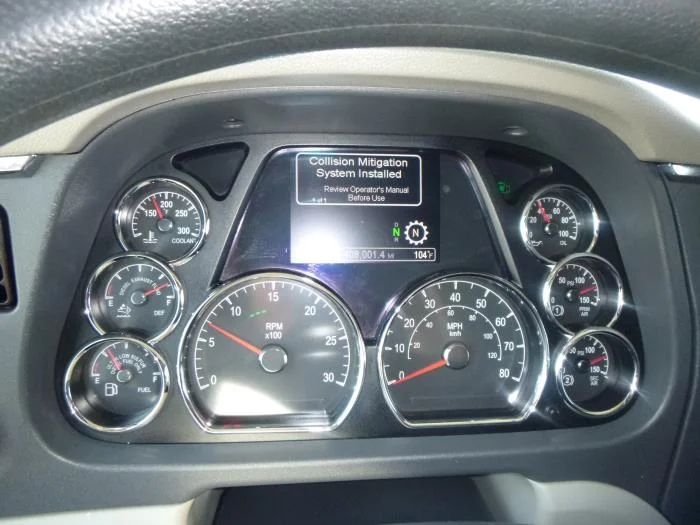 2021 Peterbilt 579 - image 18